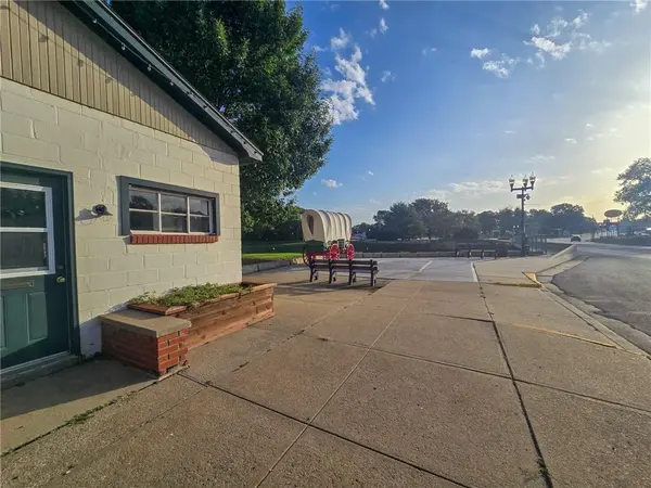 Main ST, Council Grove, KS 66846