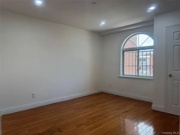 11128 37th AVE #3D, Corona, NY 11368