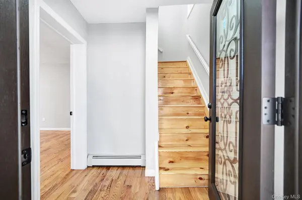 9264 Springfield BLVD, Queens Village, NY 11428