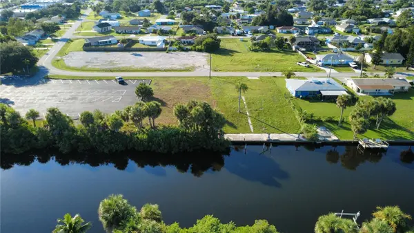 838 SPRING LAKE BLVD, Port Charlotte, FL 33952
