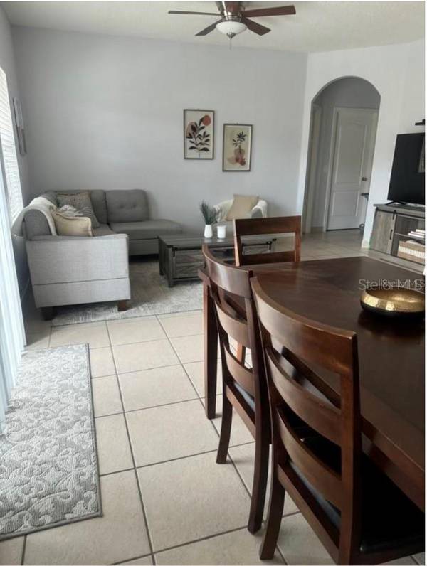 2260 BETSY ROSS LN, St Cloud, FL 34769