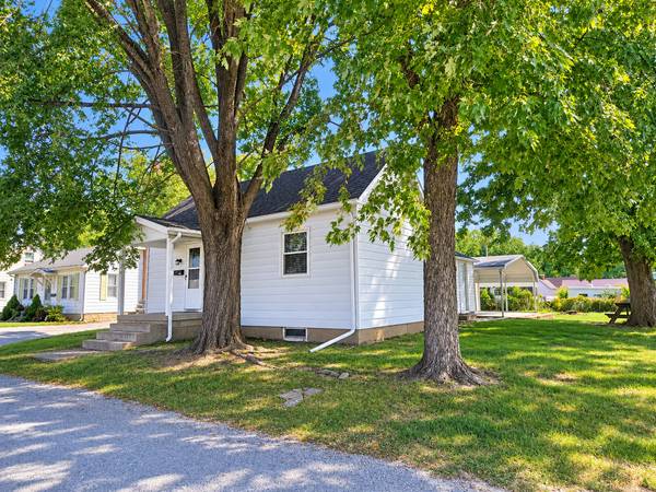 Pinckneyville, IL 62274