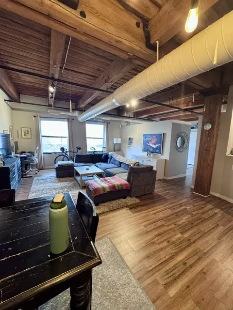225 W HURON ST #316, Chicago, IL 60654