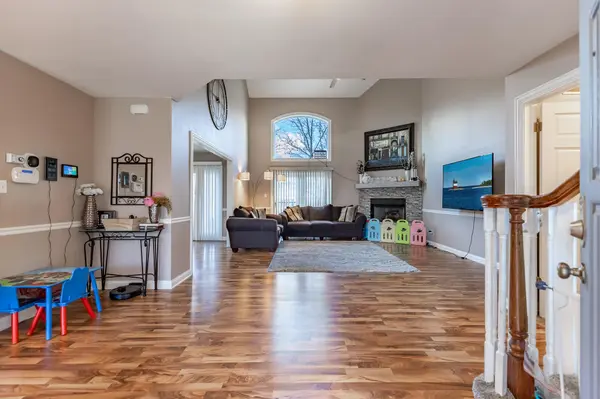 2222 Red River DR, Schererville, IN 46375