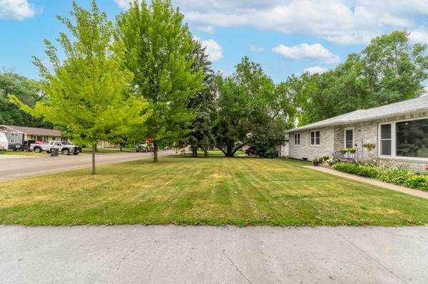 714 10th ST, Hawley, MN 56549