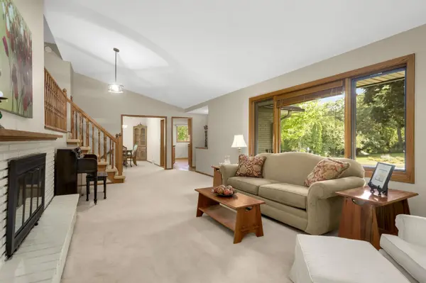 2608 W 102nd ST, Bloomington, MN 55431
