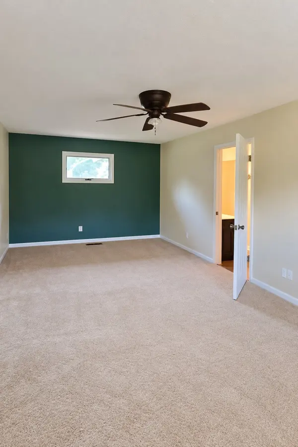 11331 Tullahoma Hwy, Tullahoma, TN 37388