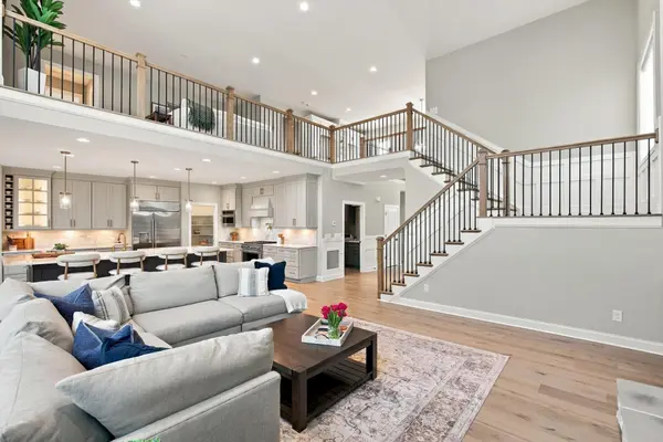 810 Westchester Cir, Hendersonville, TN 37075