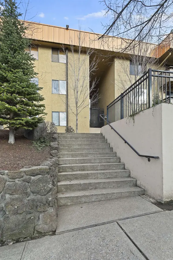 1711 W 7th Ave #207, Spokane, WA 99204