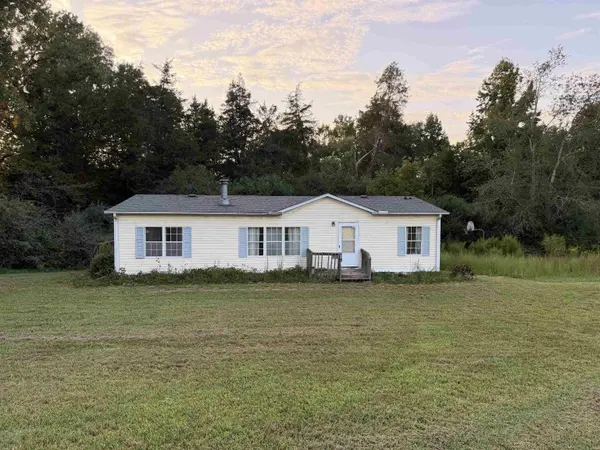 700 Christopher RD, Campobello, SC 29322
