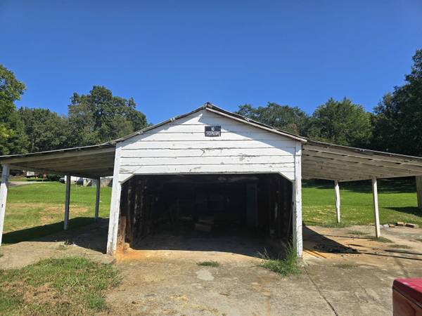 126 Filter Plant RD, Gaffney, SC 29340