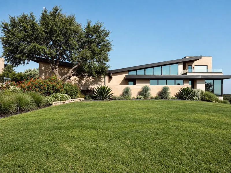 4416 Amarra DR, Austin, TX 78735