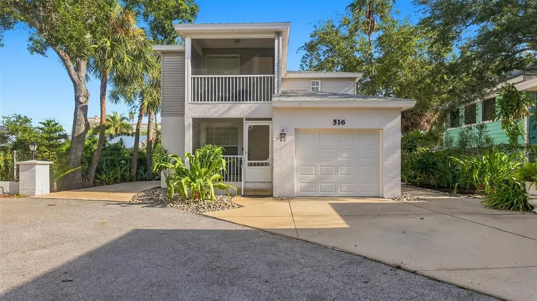 516 HOWARD CT, Sarasota, FL 34236
