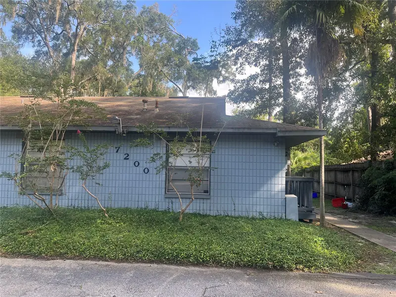 7200 SW 42ND PL #D, Gainesville, FL 32608