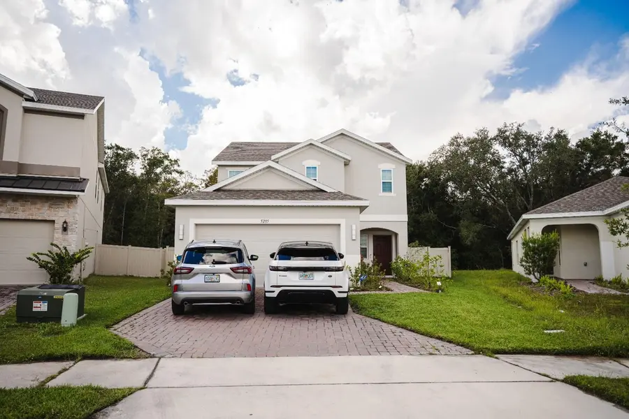 5285 ROYAL POINT AVE, Kissimmee, FL 34746