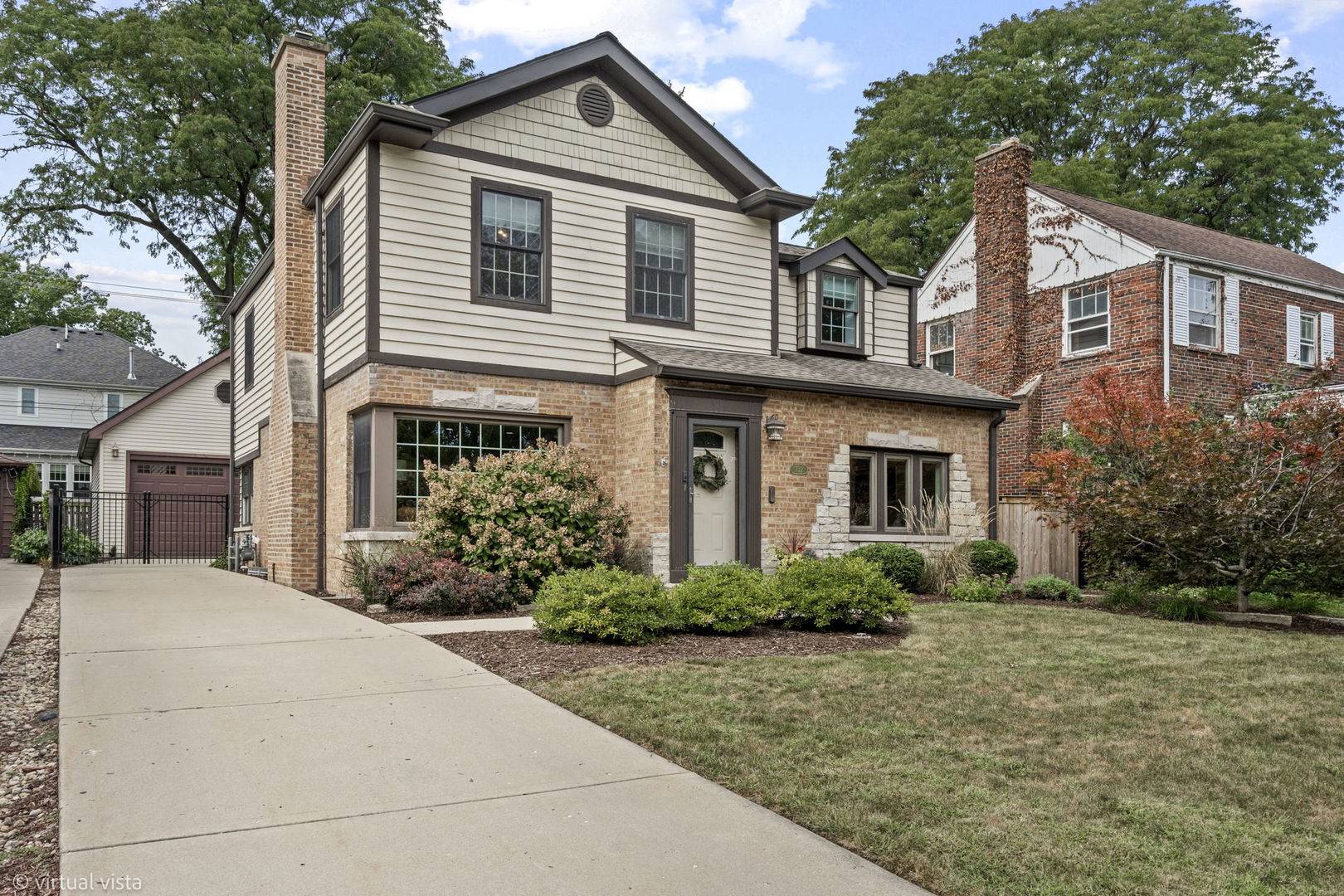 732 S Ashland AVE S, La Grange, IL 60525