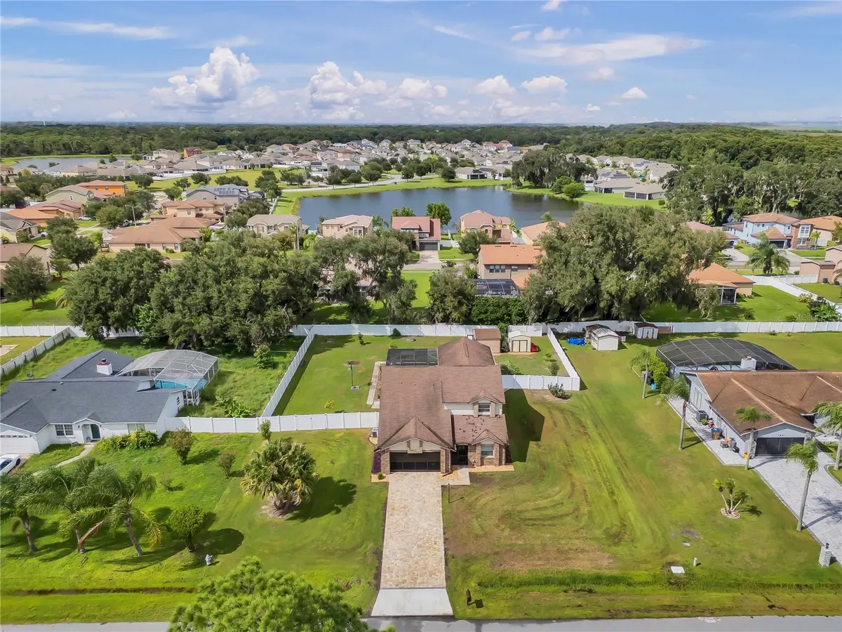 1861 PINE NEEDLE TRL, Kissimmee, FL 34746