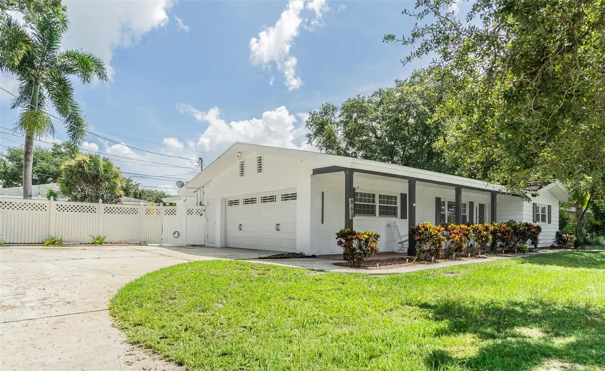 863 BAY BREEZE TER, Largo, FL 33770