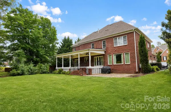 880 Hickory Stick DR, Fort Mill, SC 29715