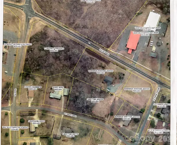 10325 Plaza Road EXT, Charlotte, NC 28215