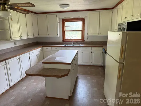 369 Monticello RD, Statesville, NC 28625