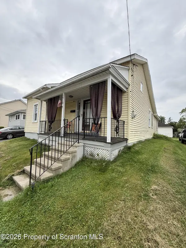 1718 Ash ST, Scranton, PA 18510