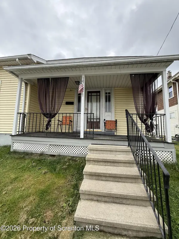 1718 Ash ST, Scranton, PA 18510