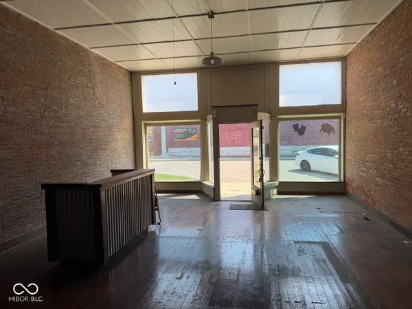 1603 J ST, Bedford, IN 47421