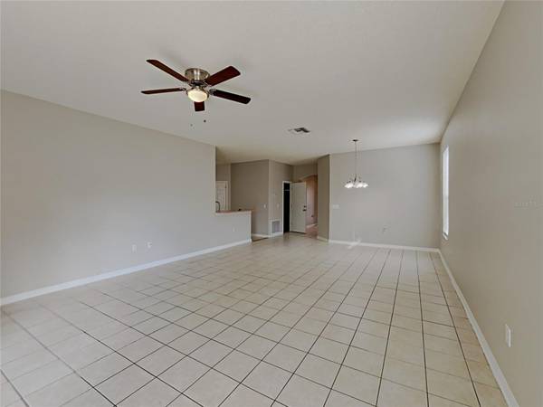 5707 VISTA LINDA DR, Orlando, FL 32822