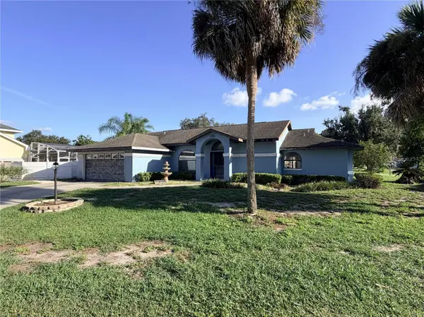 11240 FOUNTAIN LAKE BLVD, Leesburg, FL 34788