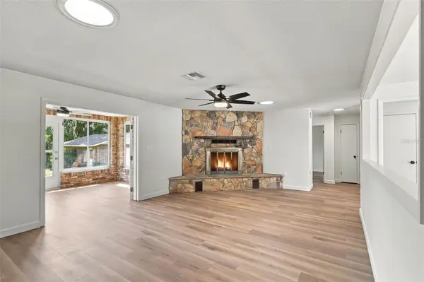1521 N LAKEVIEW AVE, Leesburg, FL 34748