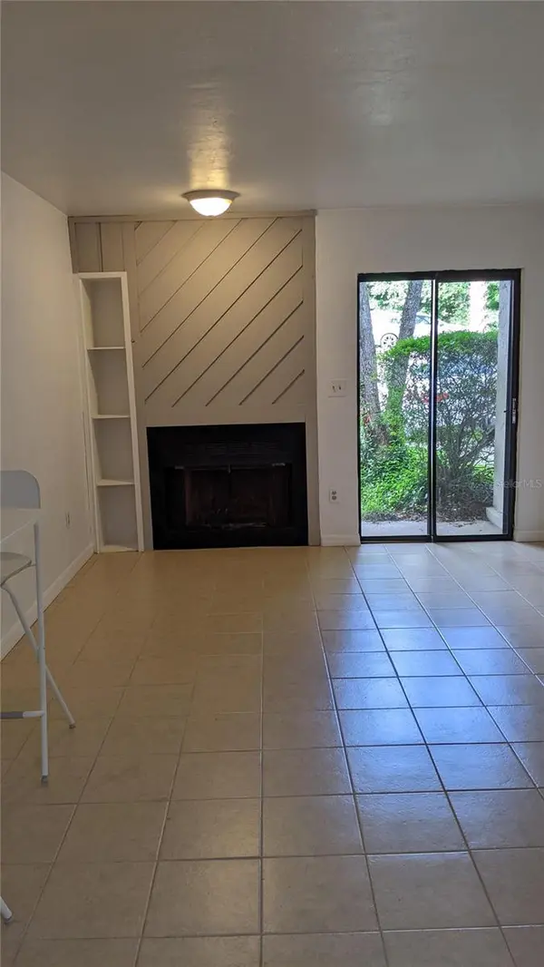 1515 NW 29TH RD #E1, Gainesville, FL 32605