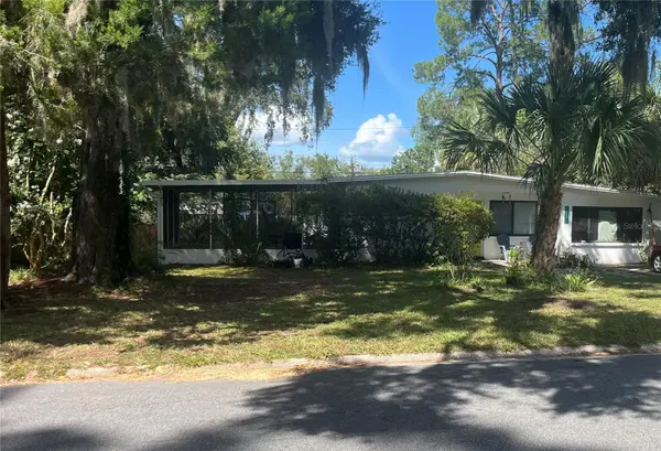 1226 NE 17TH AVE, Gainesville, FL 32609