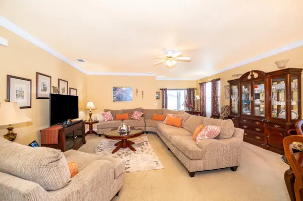 3184 QUEEN ALEXANDRIA DR, Kissimmee, FL 34744