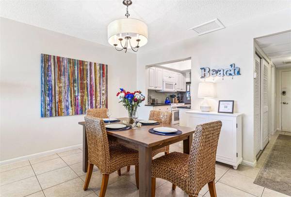 13000 GULF BLVD #211, Madeira Beach, FL, 33708 photo 6