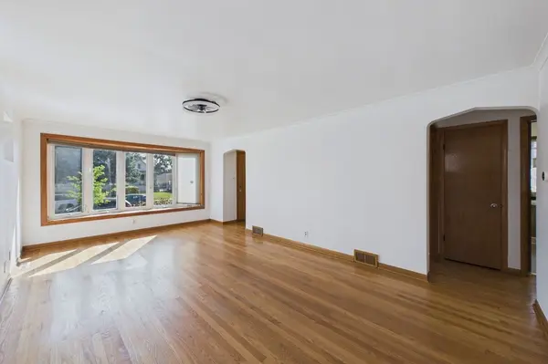 4514 S Kedvale AVE, Chicago, IL 60632