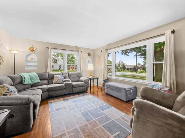 110 N Maple AVE, Polo, IL 61064