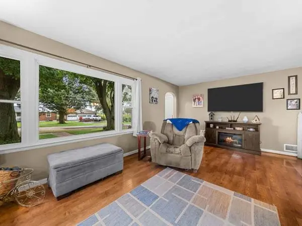 110 N Maple AVE, Polo, IL 61064