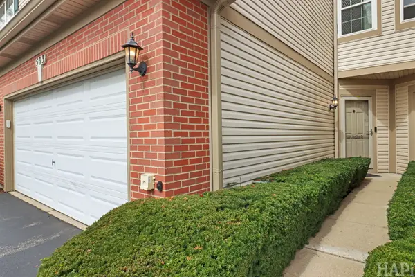 533 N Red Deer RD #533, Round Lake, IL 60073