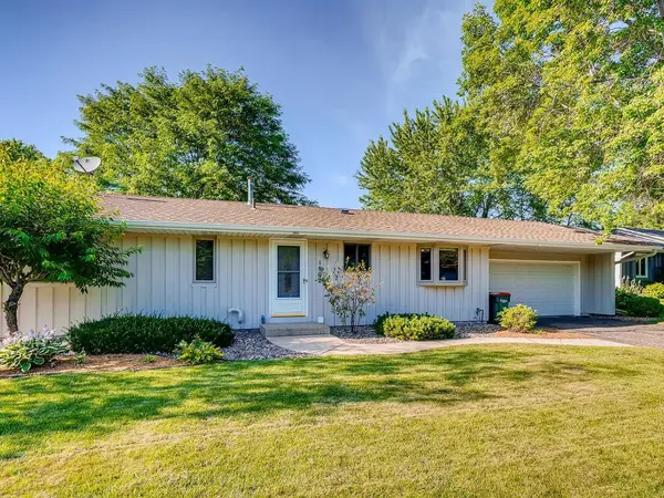 1802 Karis WAY, Eagan, MN 55122