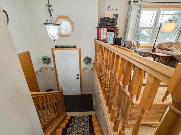 473 195th AVE NE, Cedar, MN 55011
