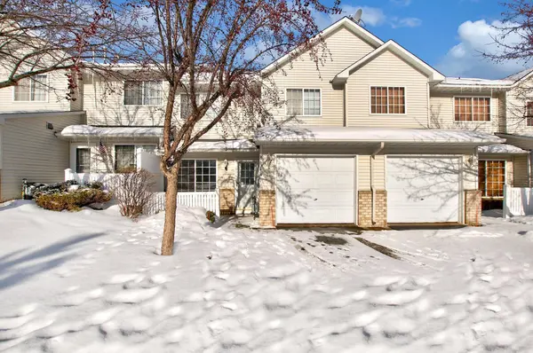 8671 Quarry Ridge LN #H, Woodbury, MN 55125