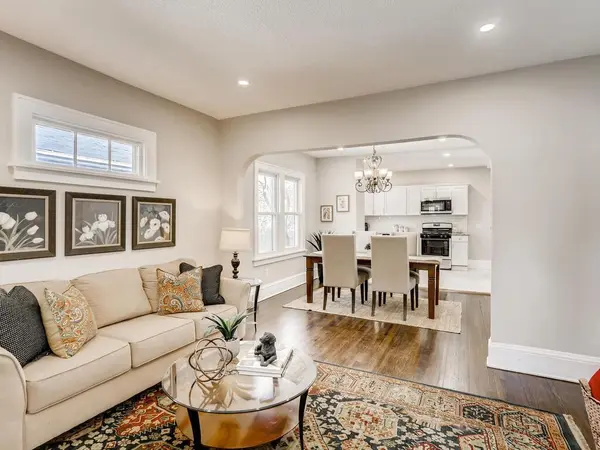 1525 Carroll AVE, Saint Paul, MN 55104
