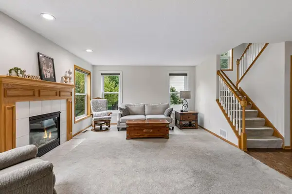 16721 Farrago TRL, Farmington, MN 55024