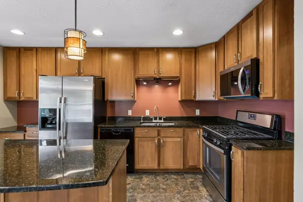 7817 73rd ST S, Cottage Grove, MN 55016