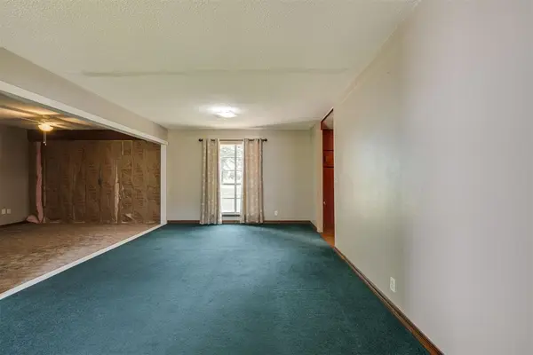 9595 Brangus RD, Meeker, OK 74855