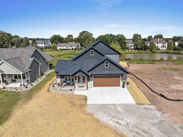 1871 LEDGEVIEW RD, De Pere, WI 54115