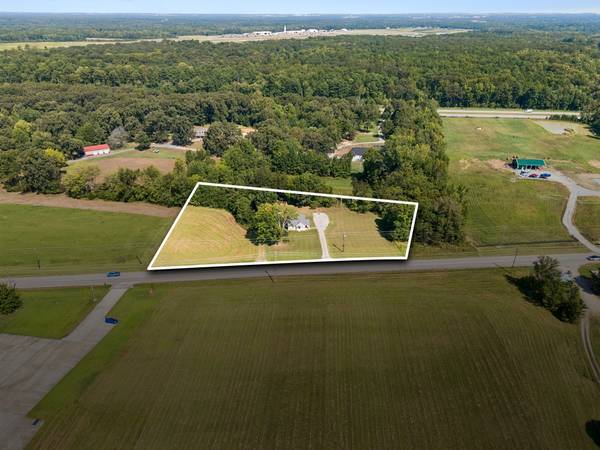 1761 Woodlawn Rd, Clarksville, TN 37042