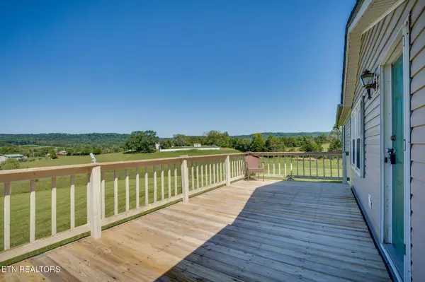 1983 Oasis Rd, Bulls Gap, TN 37711