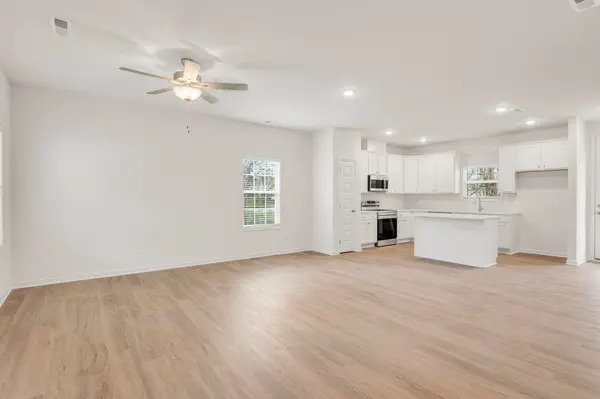 7104 Hall Rd, Fairview, TN 37062